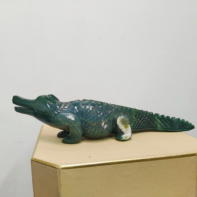 Moss agate Alligator