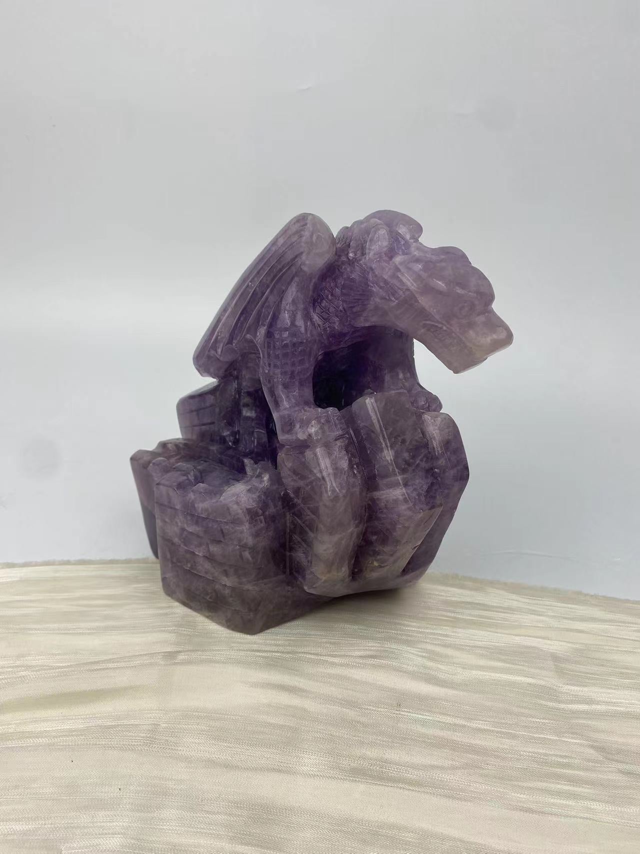 Dream Amethyst Castle Dragon
