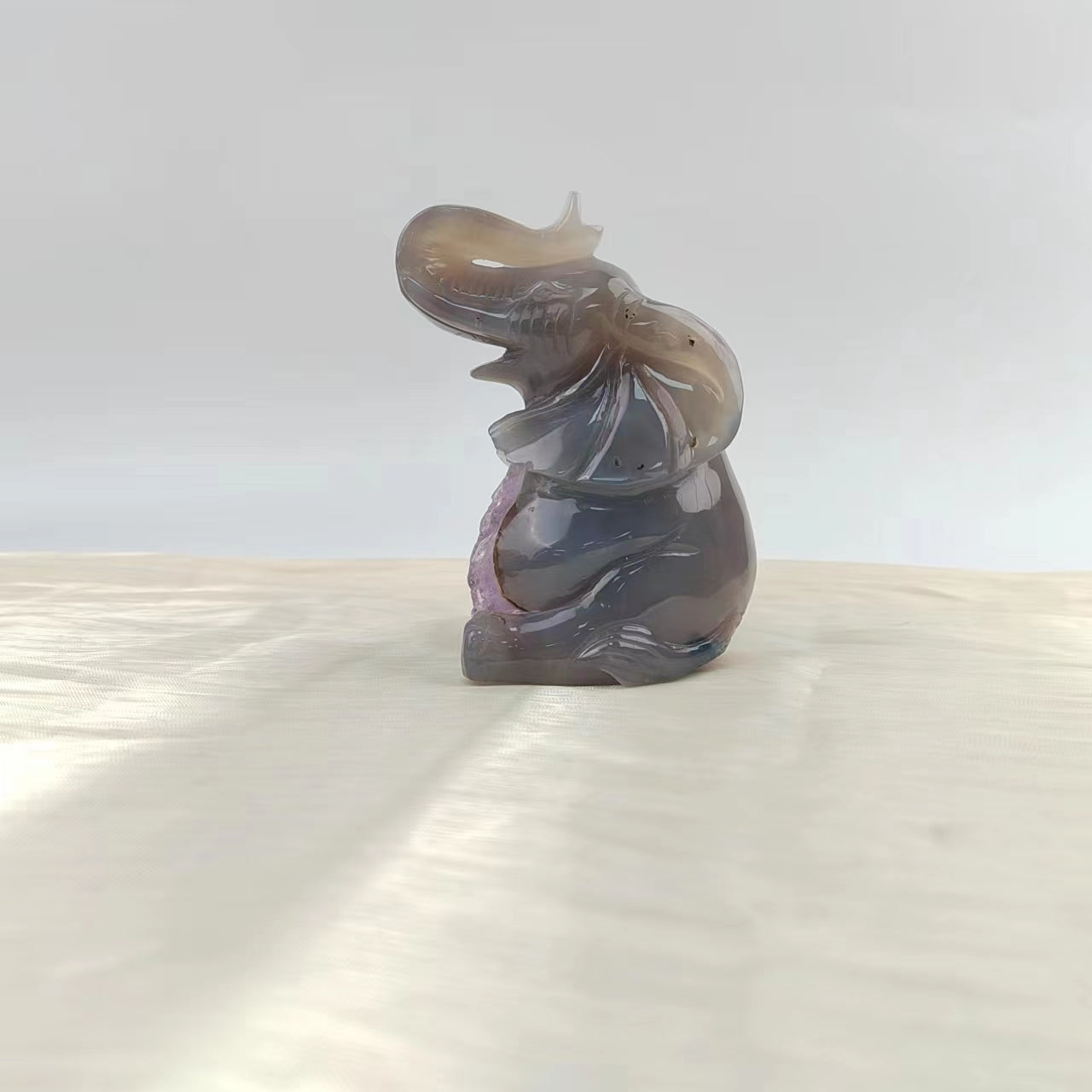 Amethyst druzy agate elephant