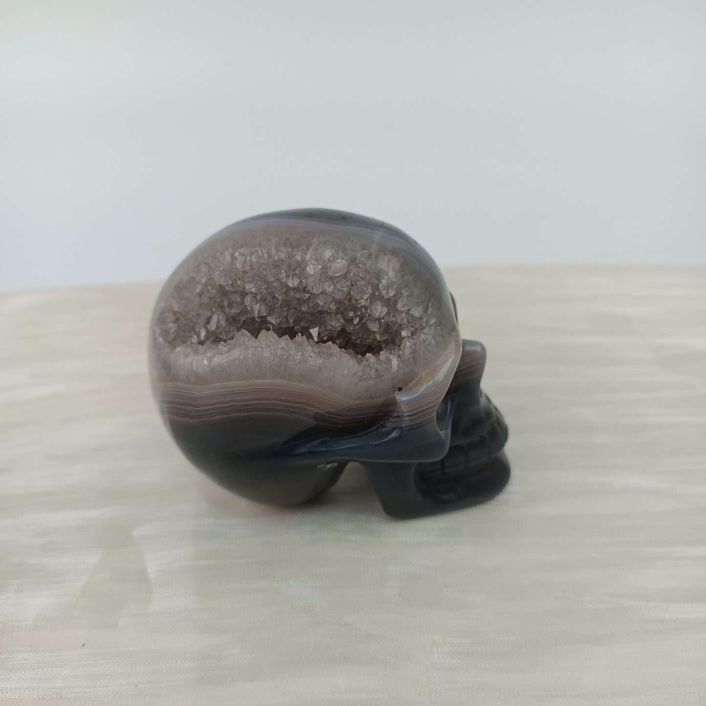 Agate skull-045
