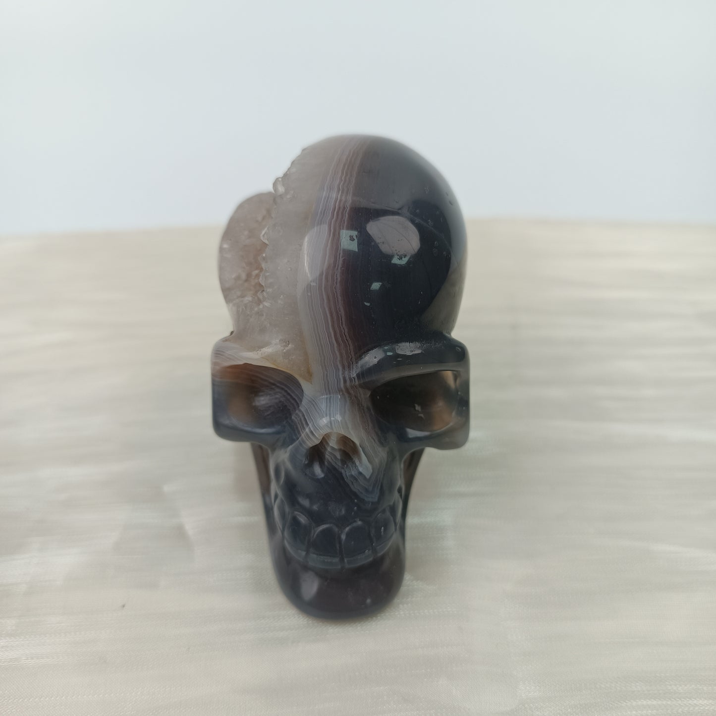 Agate skull-045