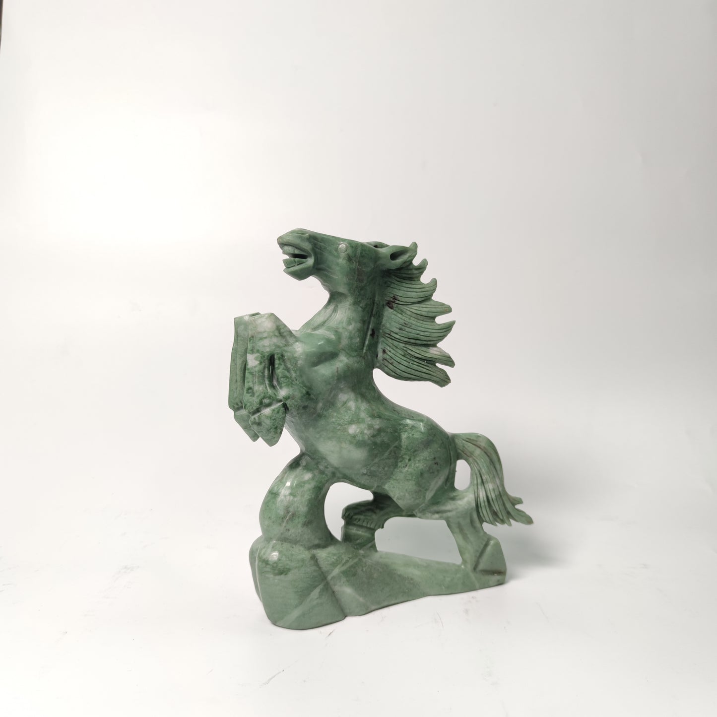Green jade horse