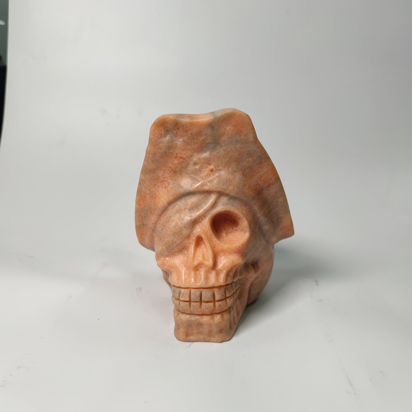 yellow calcite skull