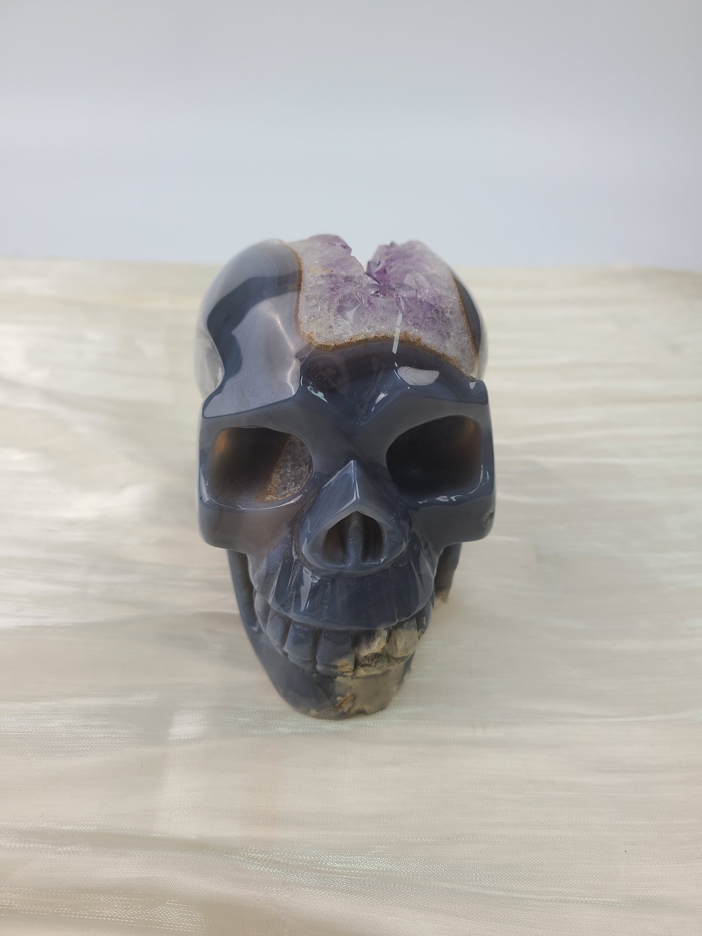 Druzy agate skull